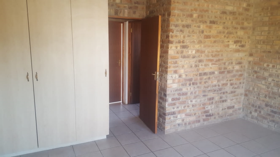 18 Bedroom Property for Sale in Oudorp North West